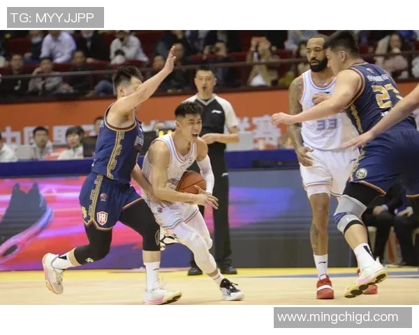 山东高速男篮迎战江苏队力争主场胜利全力以赴展现团队精神